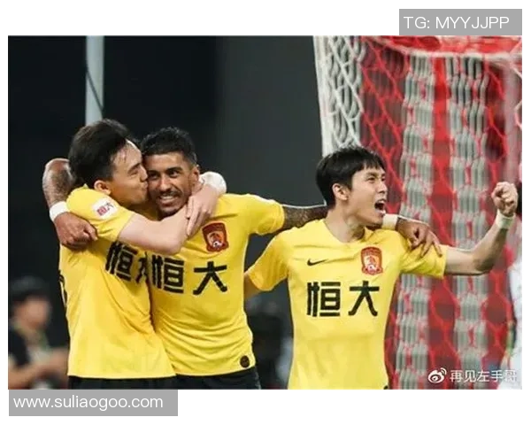 武汉羽毛球队与广州羽毛球队赛后复盘分析个人能力表现与战术对比